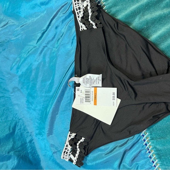 BECCA Bikini Bottom Women’s Small Avery Crochet Tab Side Hipster Swim Black S/P - Picture 4 of 14